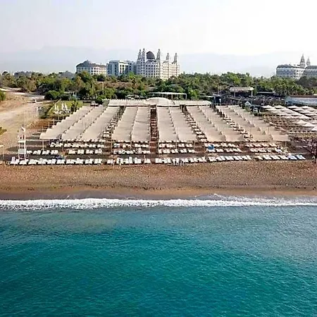Lrs Akadia Luxury (adults Only) מלון 5*