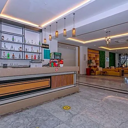מלון Lrs Akadia Luxury (adults Only)
