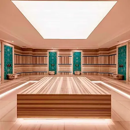 Lrs Akadia Luxury (adults Only) Side