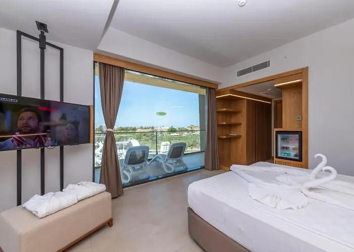 Lrs Akadia Luxury (adults Only) 시데